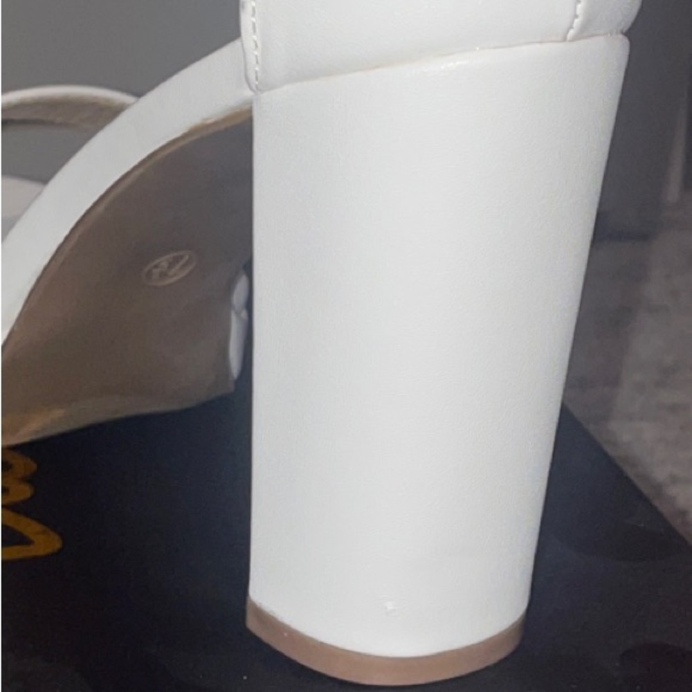 Lulus Kinsella White Platform Ankle Strap High Heels - Size 7.5 - Picture 8 of 8